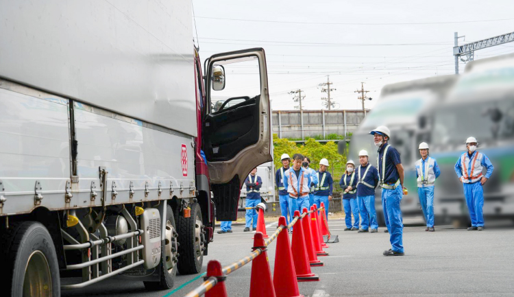 トラック体感訓練